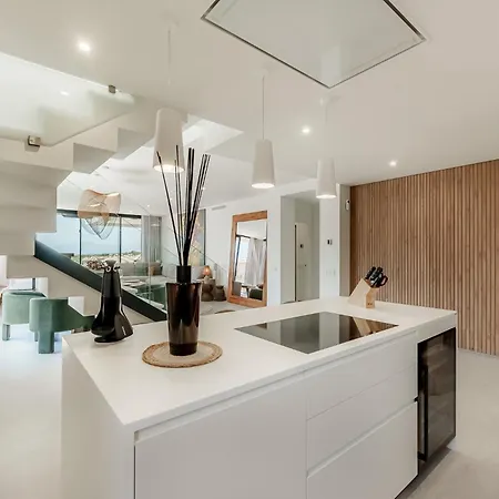 Апартаменти Vida - Luxury Panorama Seaview Penthouse In Organic-boho Design With Pool, Gym, *