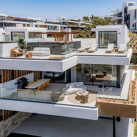 Vida - Luxury Panorama Seaview Penthouse In Organic-boho Design With Pool, Gym,